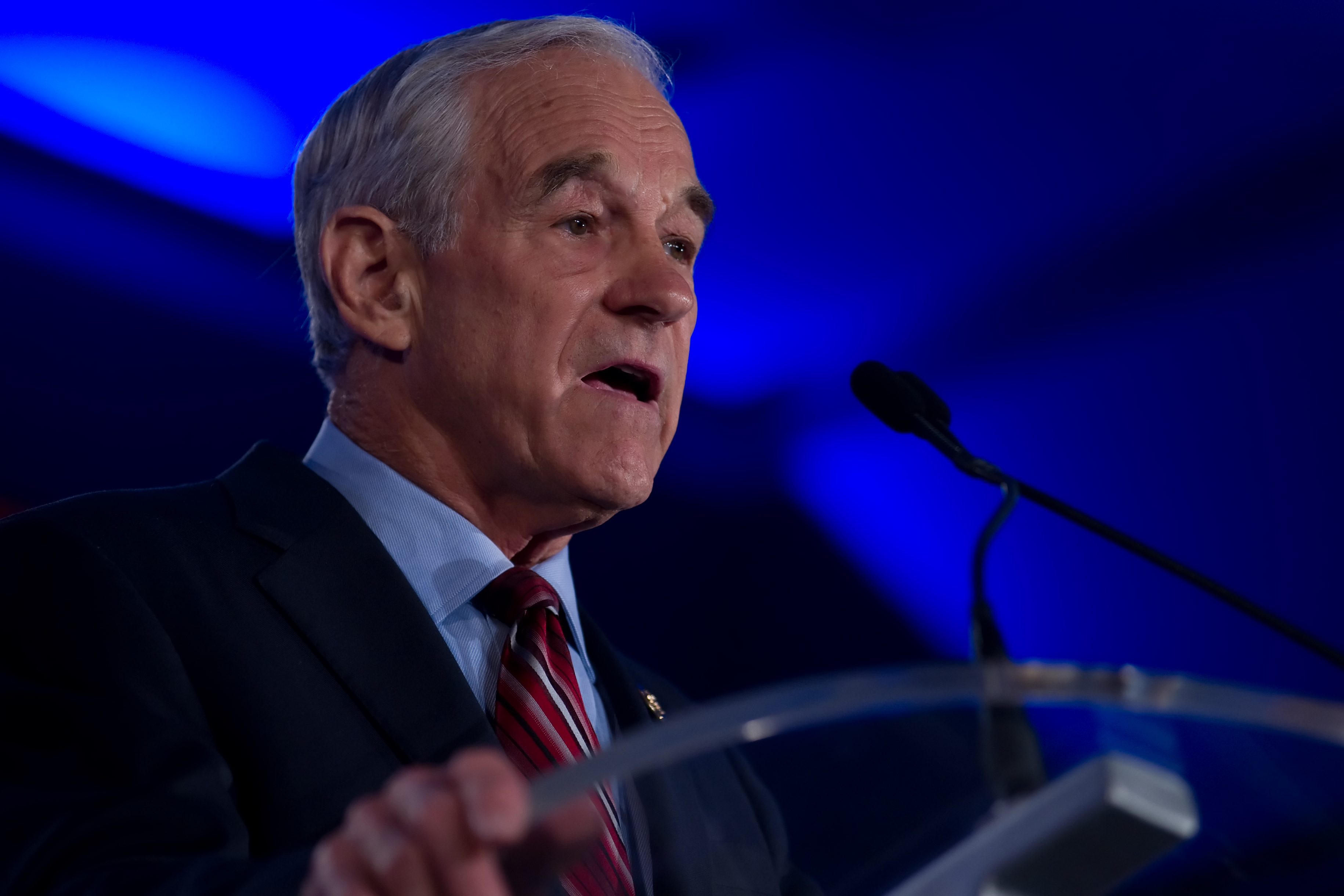ron-paul-mit-gold-und-krypto-gegen-den-dollar