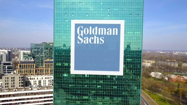 Gerüchte um Krypto-Trading-Desk von Goldman Sachs laufen ins Leere – Kurse gehen in den Keller