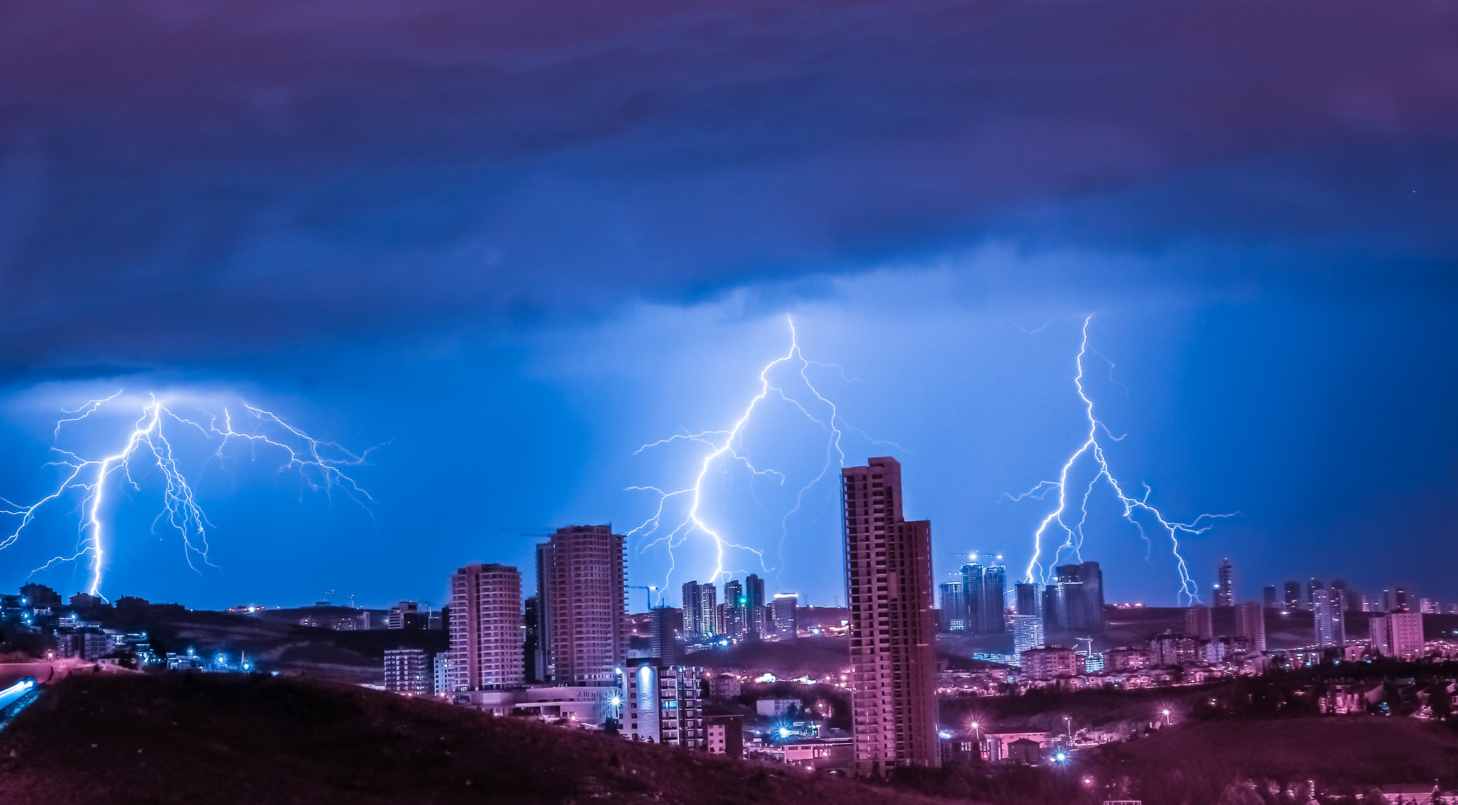 bitcoin-48-aller-lightning-nodes-laufen-auf-amazon-und-google-cloud