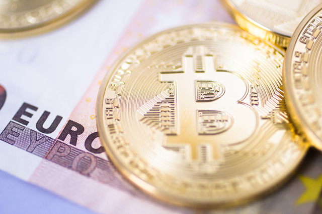 bitcoin-kaufen-noch-einfacher-kraken-kooperiert-mit-schweizer-bank