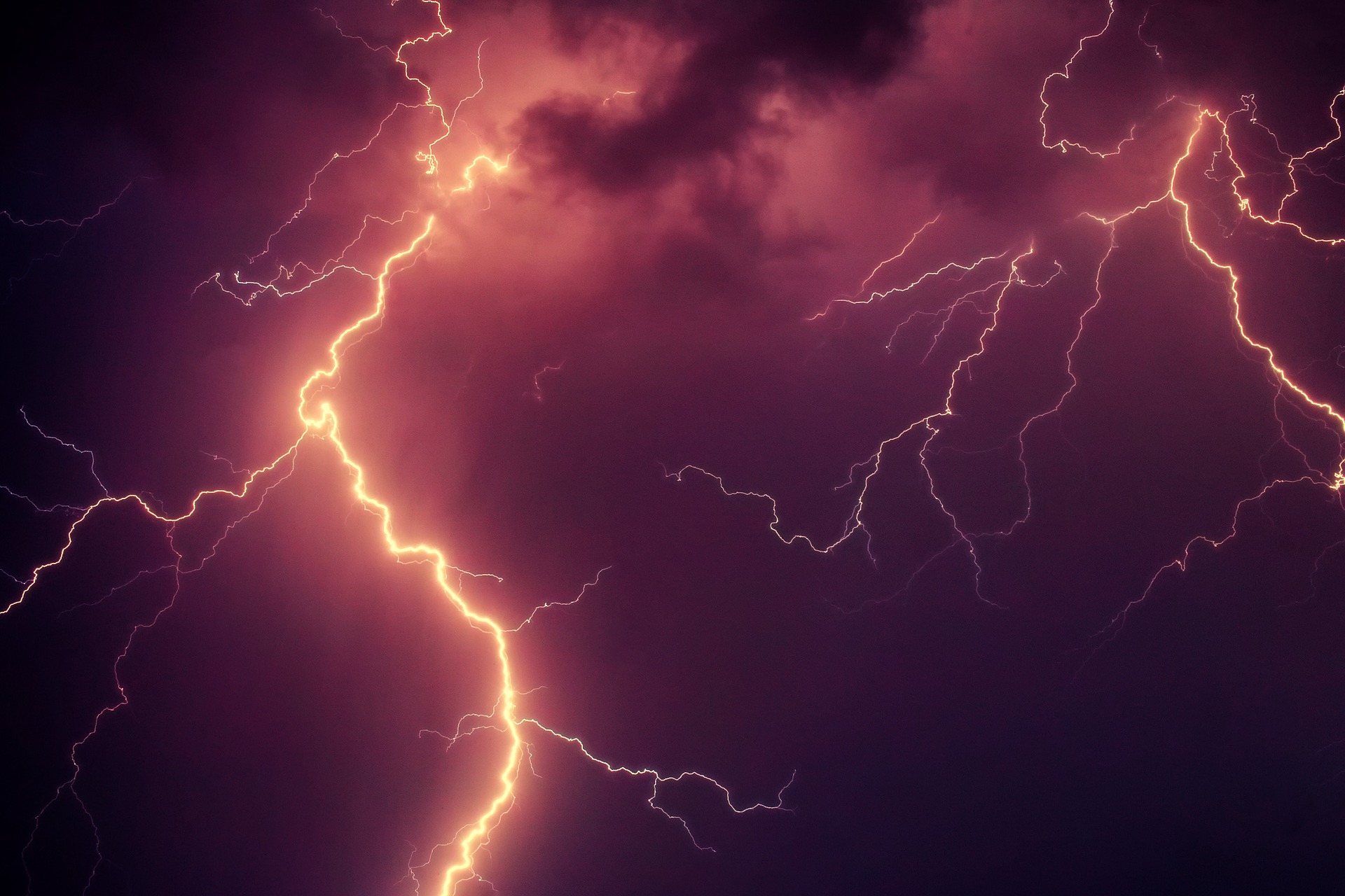 weiterer-defi-hack-warp-finance-verliert-77-mil-usd-bei-einem-flash-loan-angriff