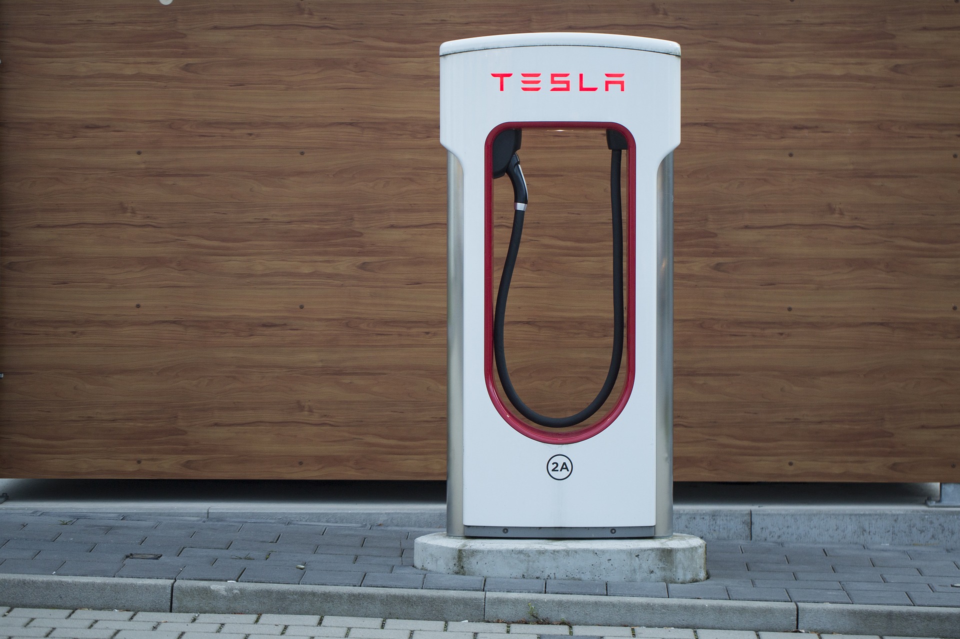 Elon Musk's Tesla akzeptiert bald Dogecoin als Zahlungsmittel?