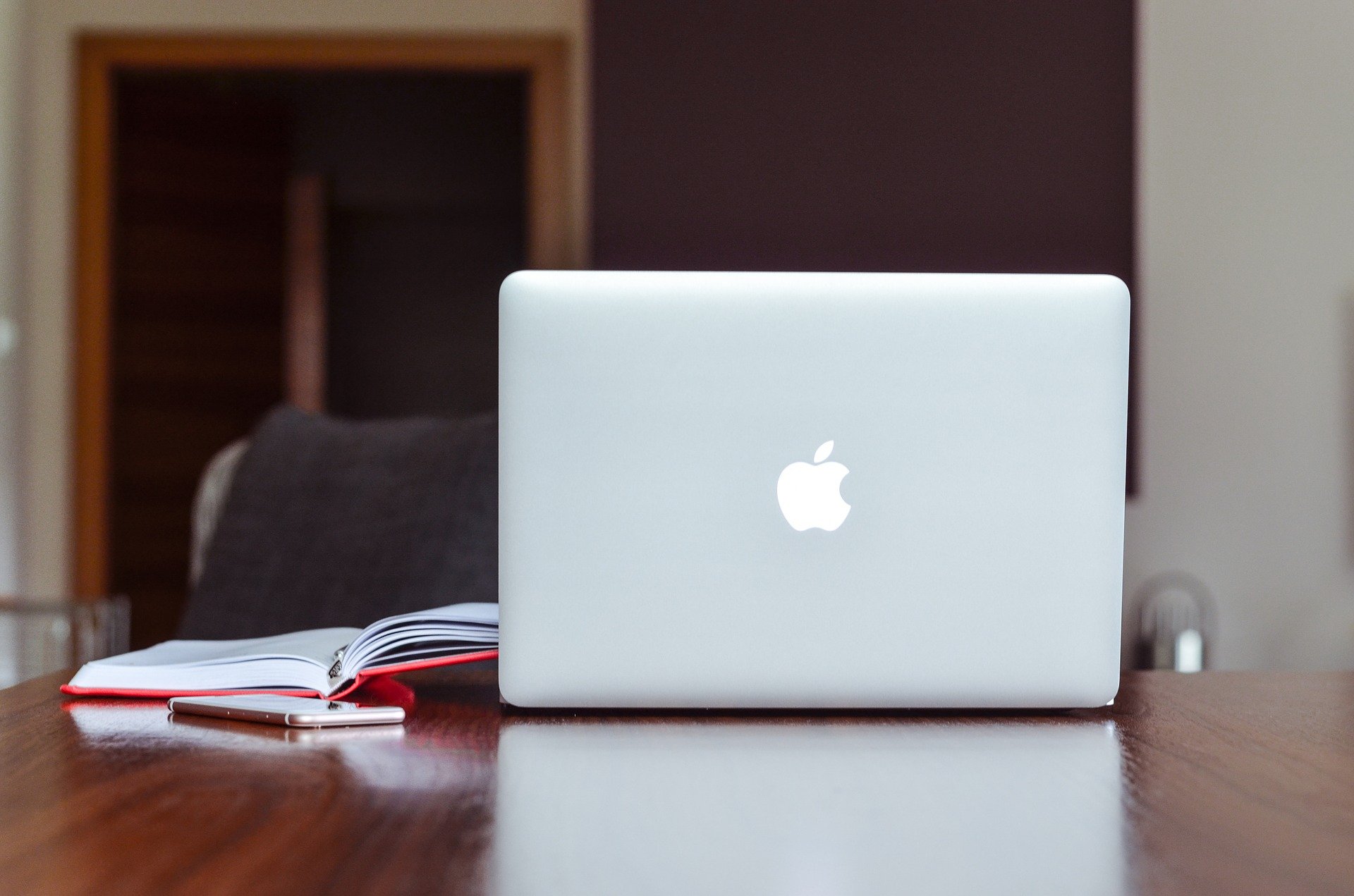 gruender-von-damus-rechnet-mit-loeschung-seiner-app-aus-dem-apple-app-store