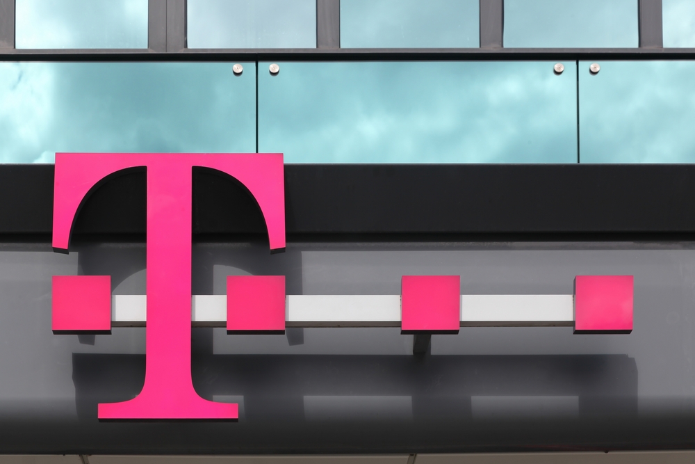 deutsche-telekom-lagert-celo-token-bei-coinbase-custody