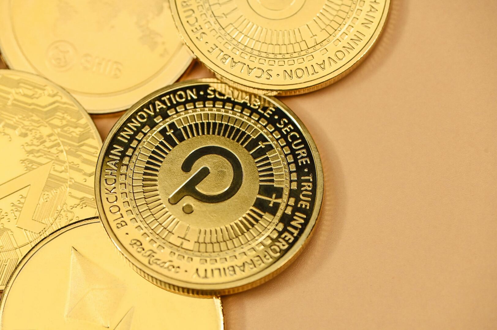 smarte-schwarmfinanzierung-wieso-ki-startups-jetzt-auf-krypto-crowdfunding-setzen